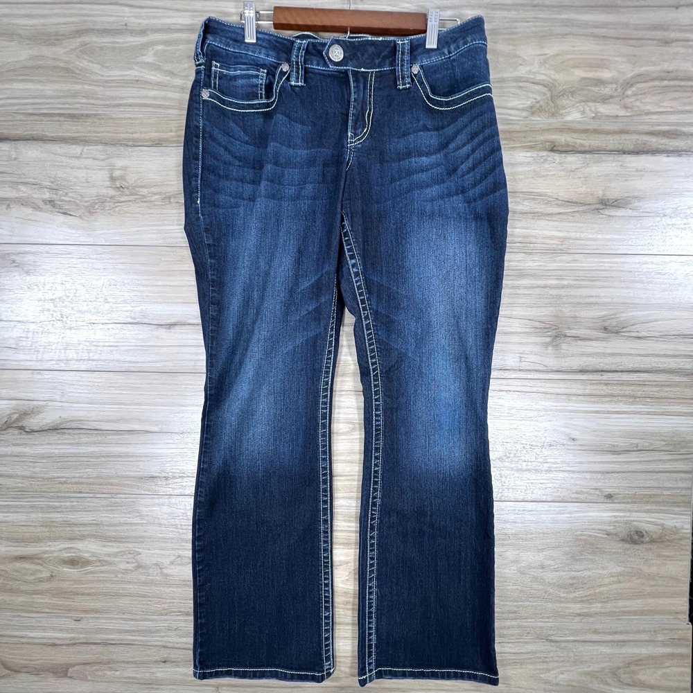 Silver Jeans Co Tuesday Low Rise Bootcut Dark Wash Indigo Contrast Stitch Jeans